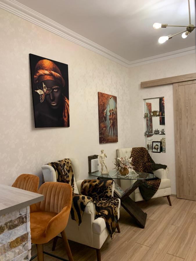 White House Taso Apartment Tbilisi Exterior foto
